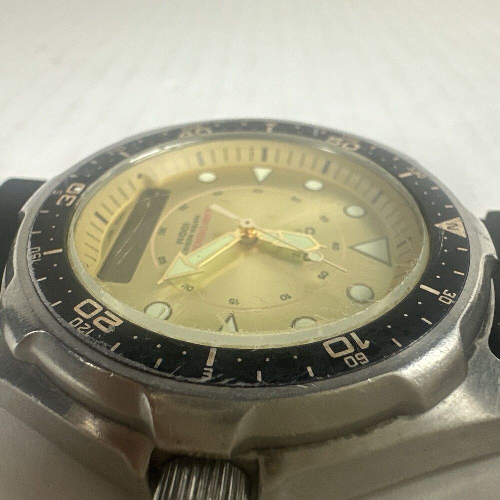 Casio “Arnie” AMW-320R Mens Alarm Chronograph Watch Vintage New Band And Battery - Picture 6 of 8